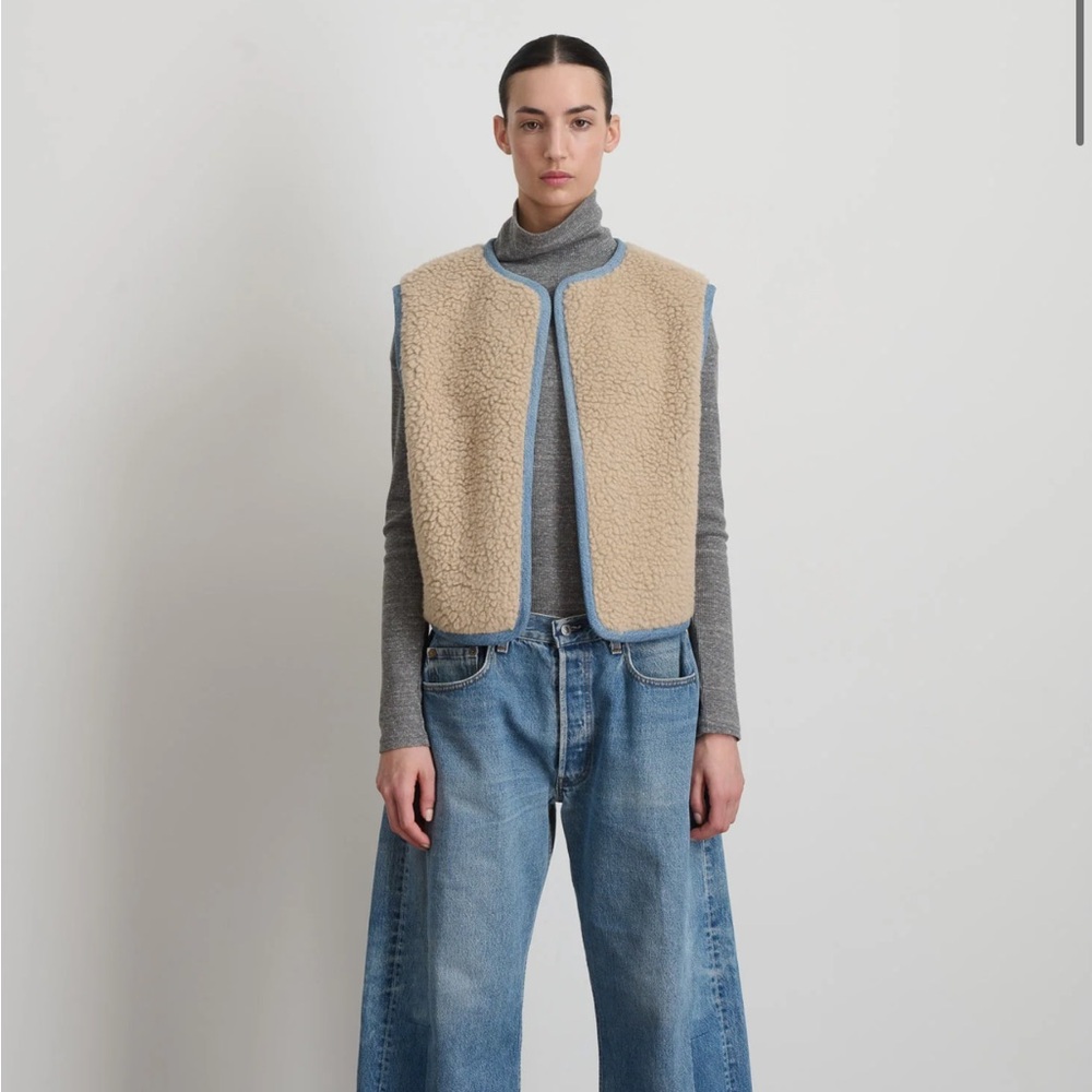 B SIDES Reversible Reworked Vintage Denim and Sherpa Vest Oatmeal XS/S $445